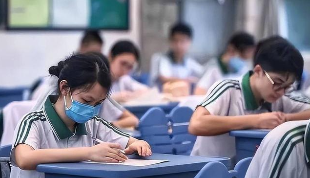 设定鸿沟强化规范能够让孩子在很小的时